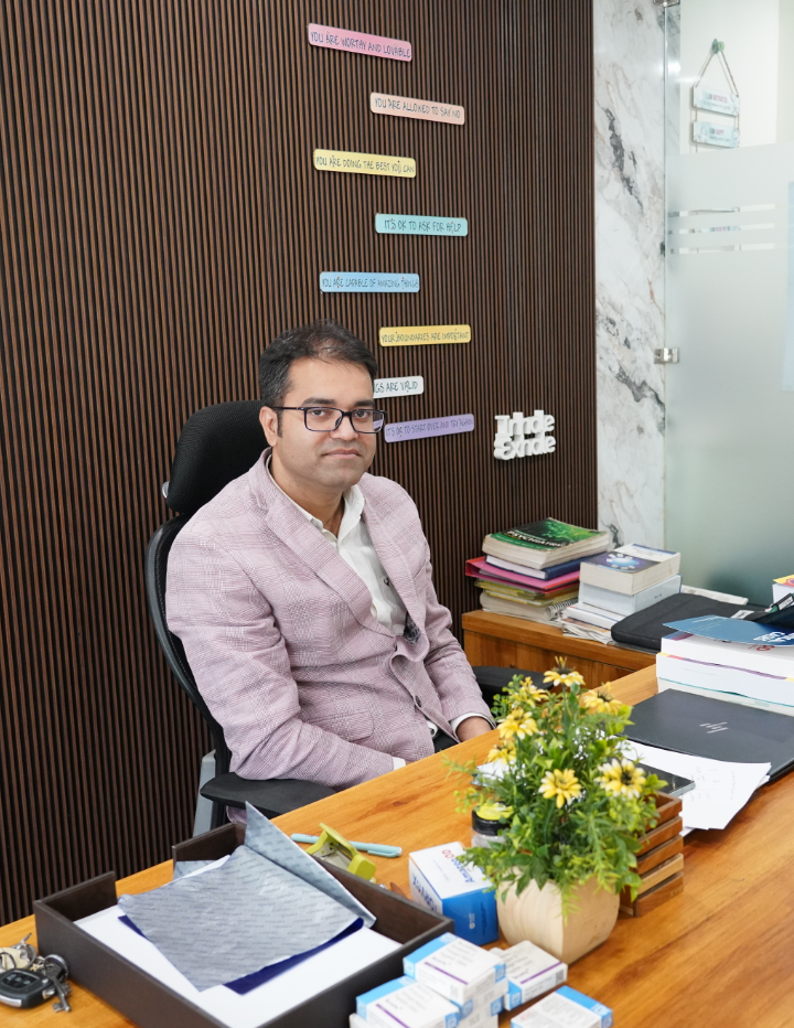 Dr. Pratik Kumar